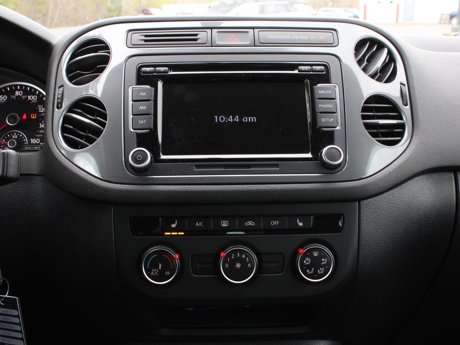 2015 Volkswagen Tiguan SE