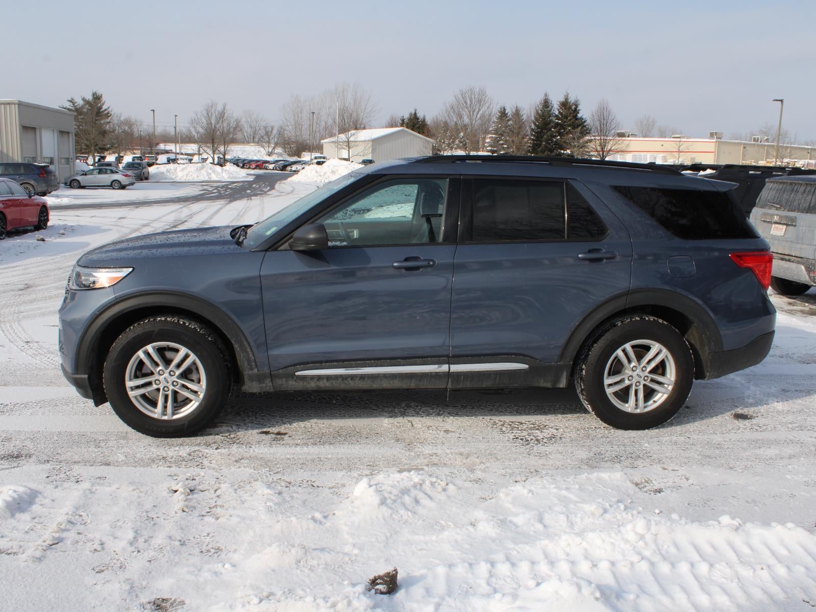 2021 Ford Explorer XLT Four Wheel Drive 10-SPEED AUTOMATIC