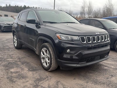 2024 Jeep Compass Latitude Four Wheel Drive 8-SPEED AUTOMATIC 8F30