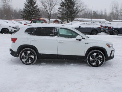 2024 Volkswagen Taos SE All Wheel Drive Auto-Shift Manual