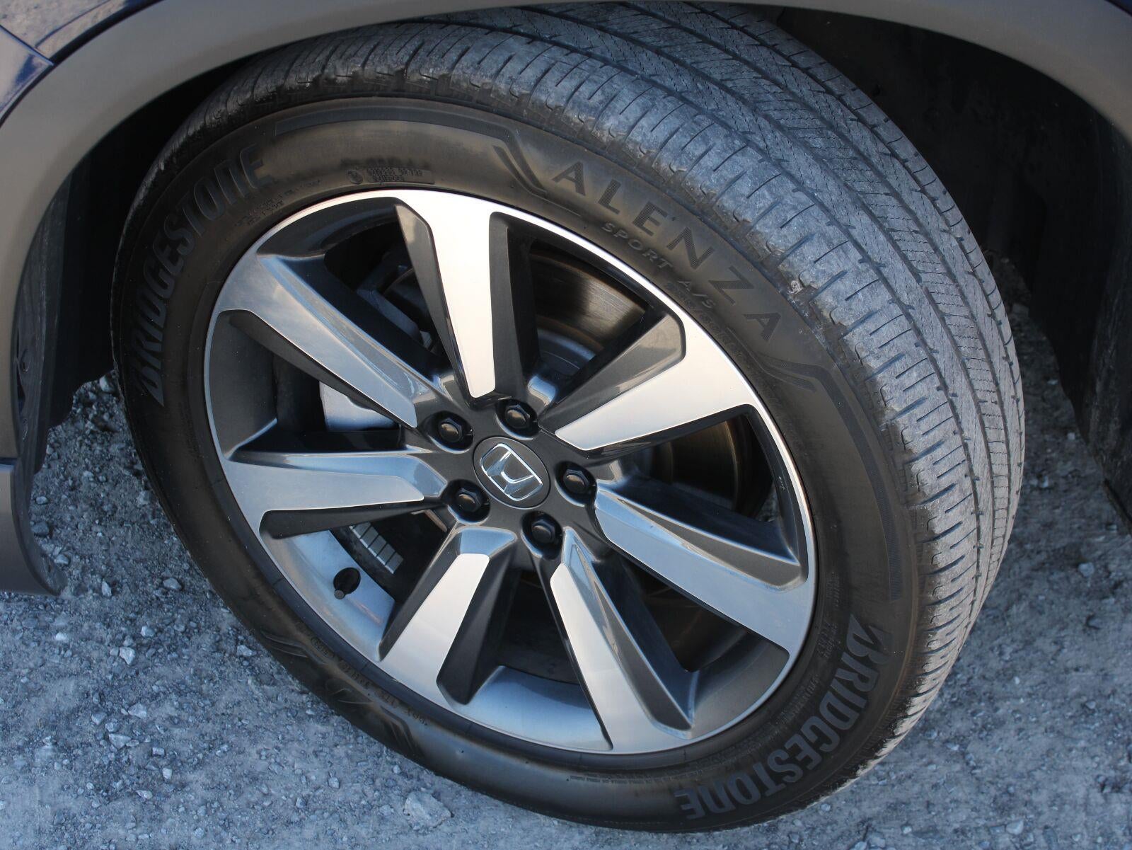 2024 Honda Pilot Touring