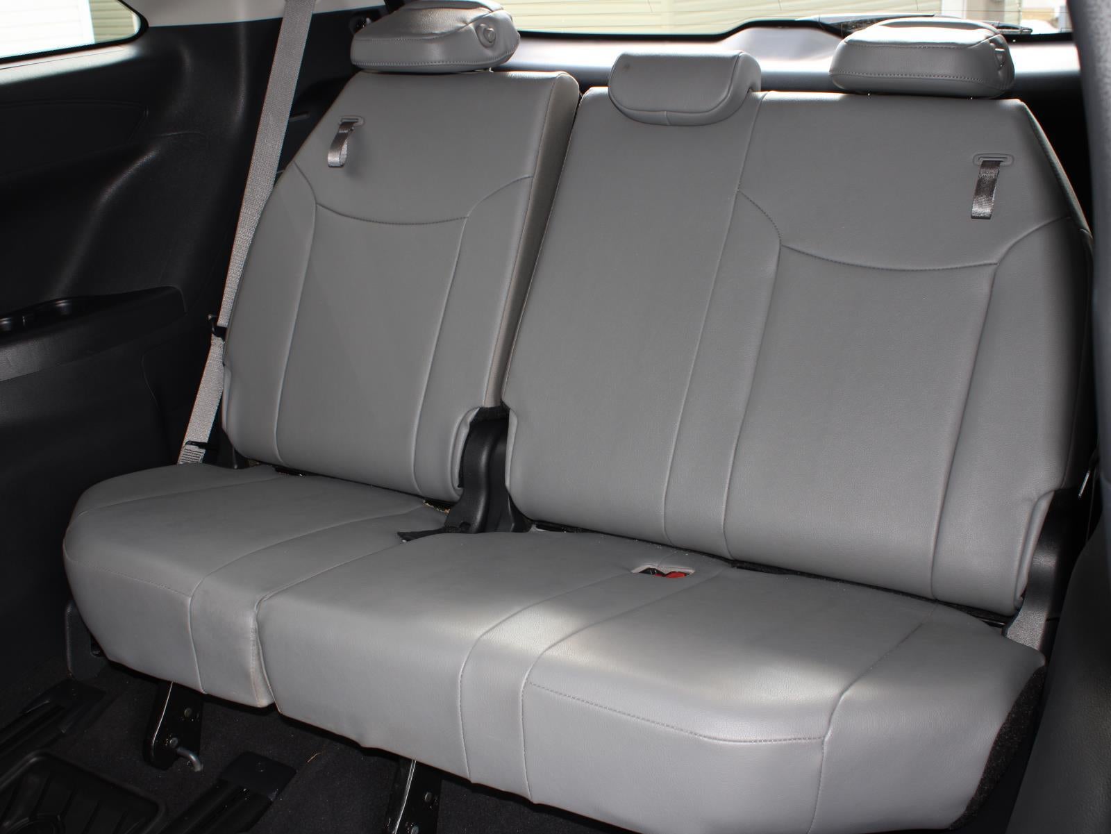 2025 Toyota Sienna LE