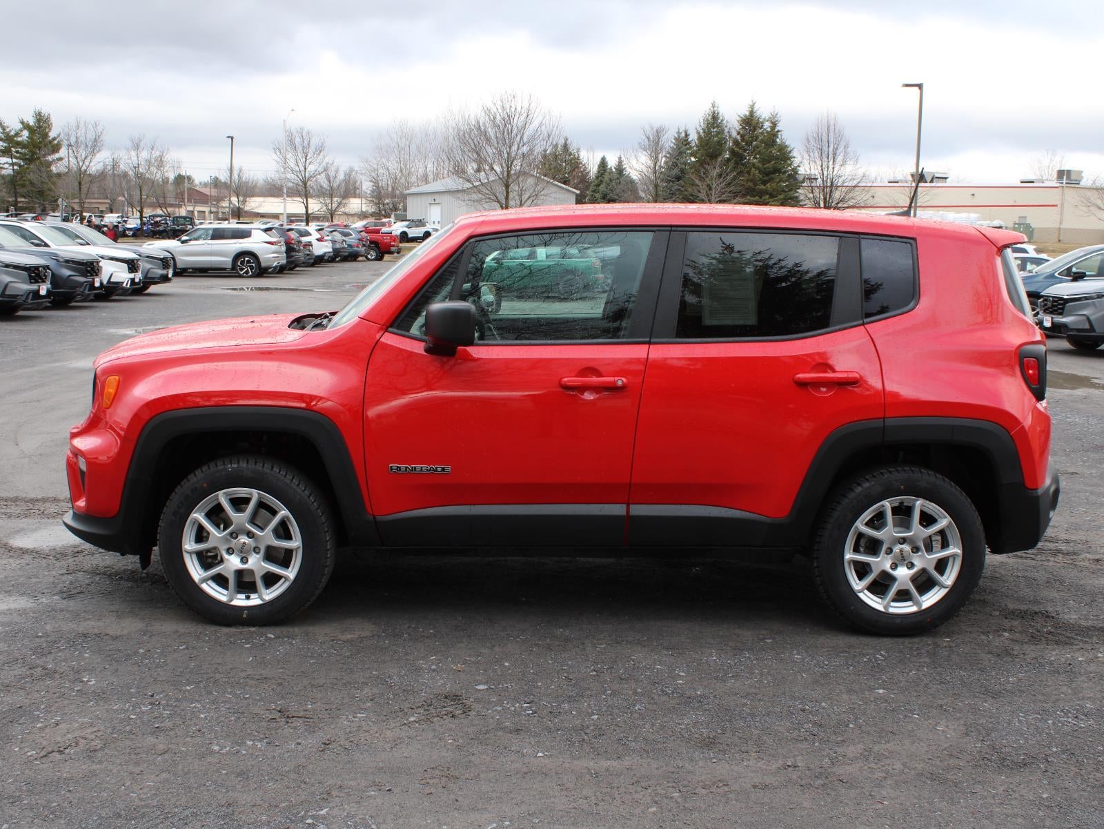 2023 Jeep Renegade Latitude