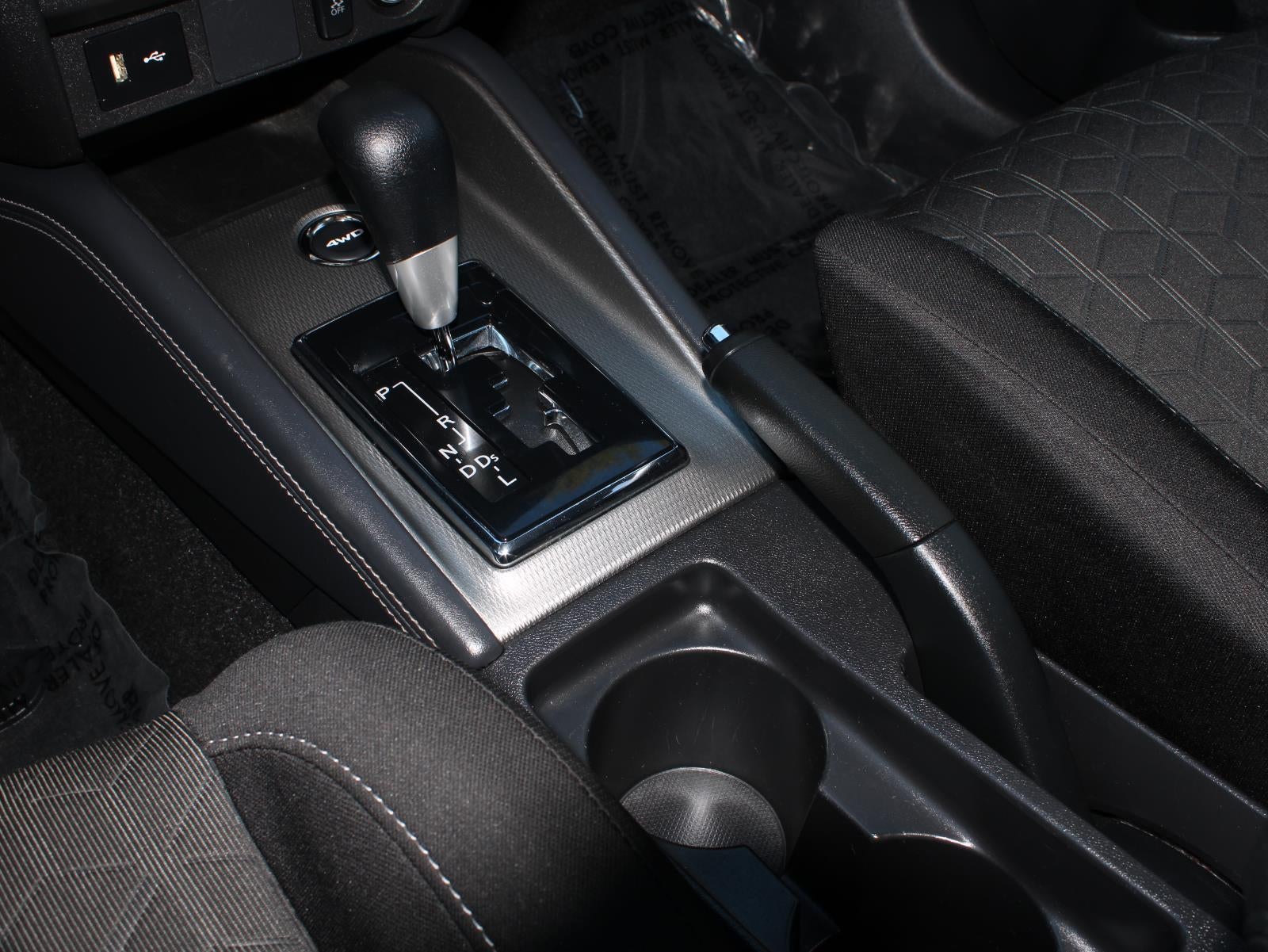 2024 Mitsubishi Outlander Sport S