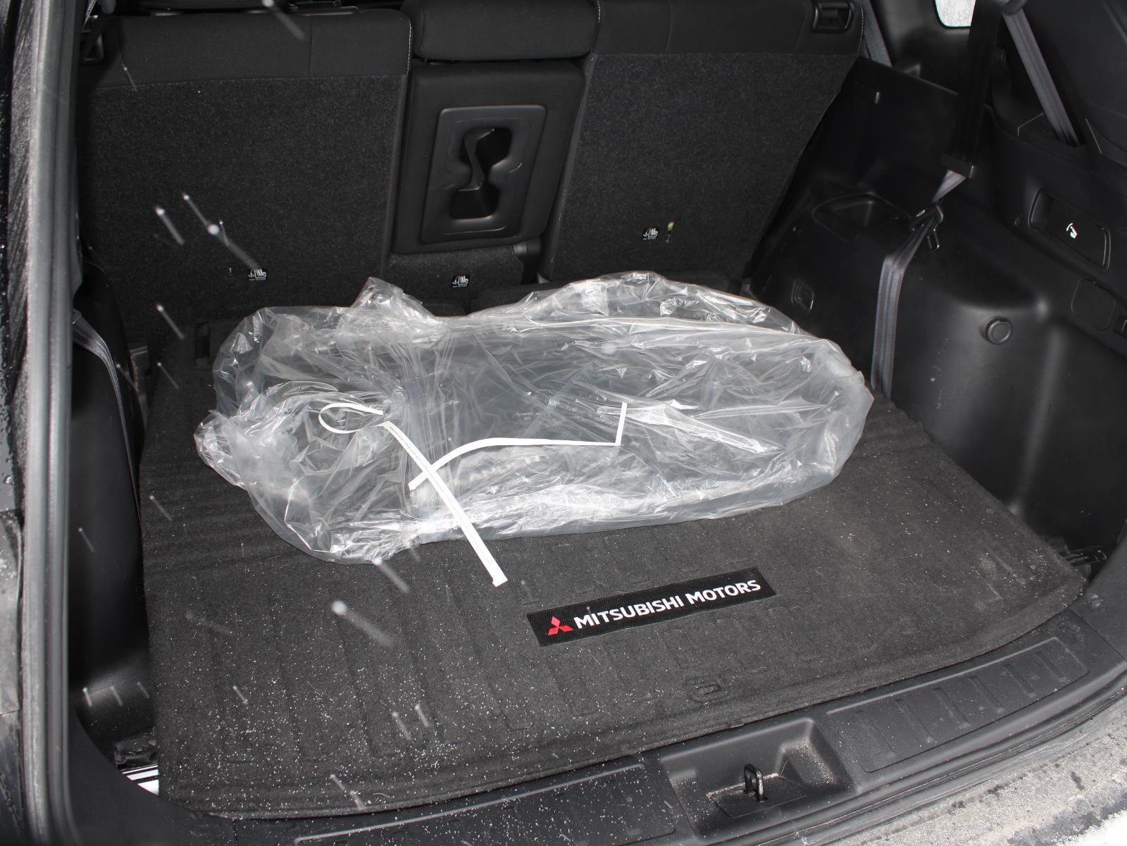 2022 Mitsubishi Outlander ES