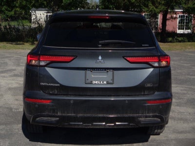 2024 Mitsubishi Outlander SE Black Edition w/Pano Roof