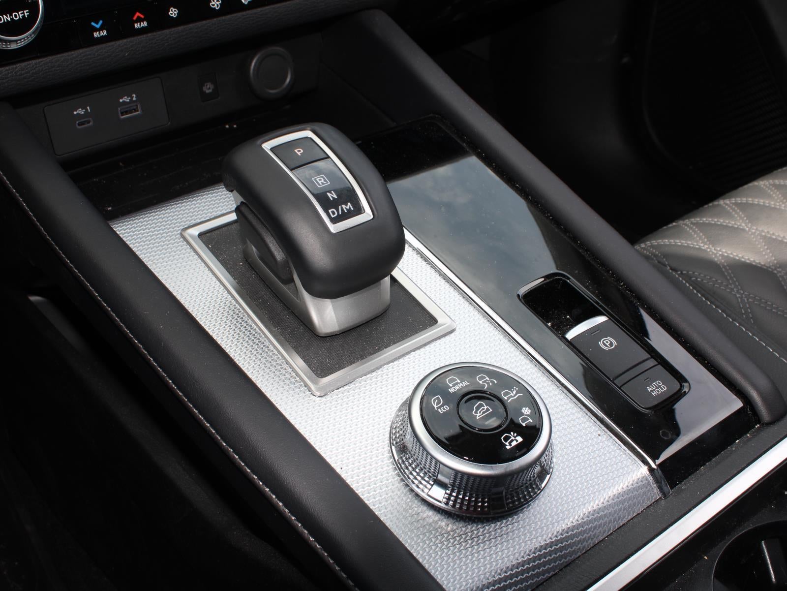 2024 Mitsubishi Outlander SEL