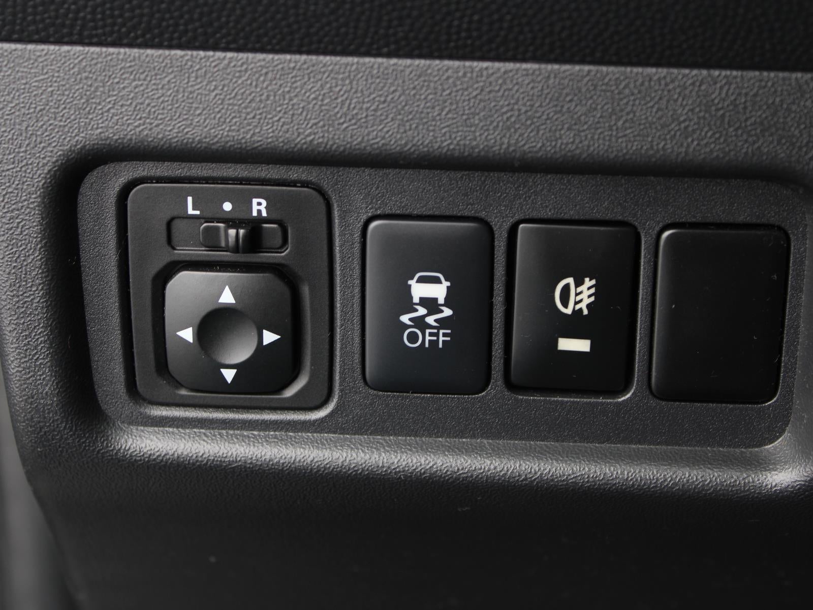 2018 Mitsubishi Mirage ES