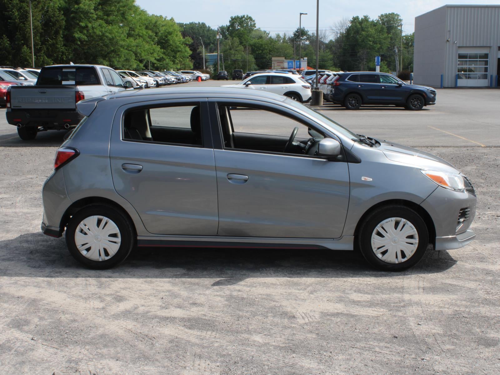 2023 Mitsubishi Mirage ES