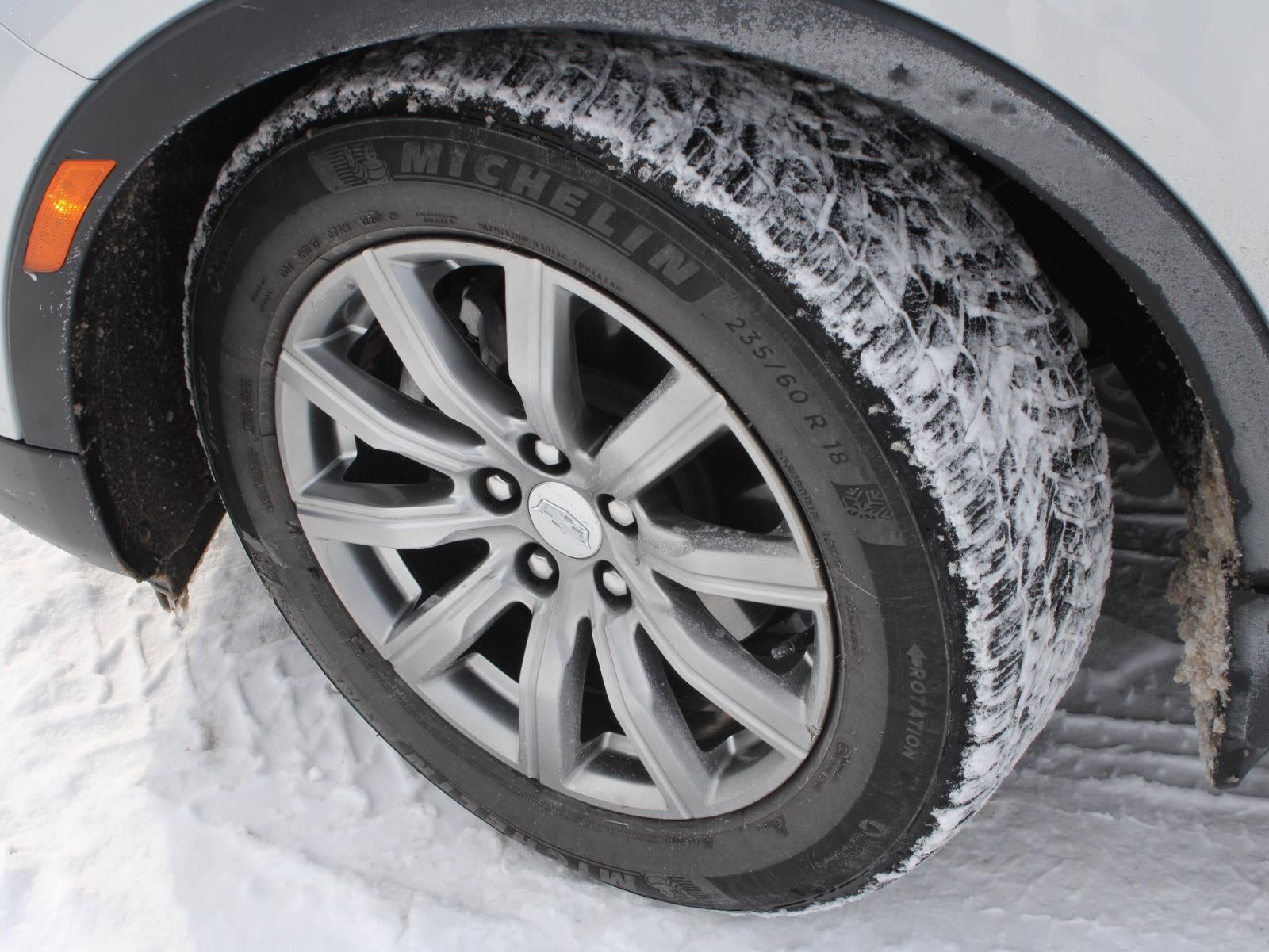 2020 Cadillac XT4 AWD Premium Luxury