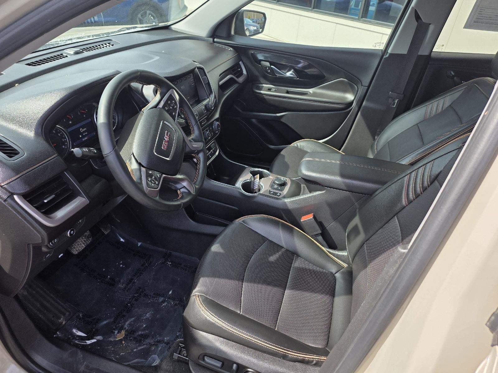 2023 GMC Terrain AT4