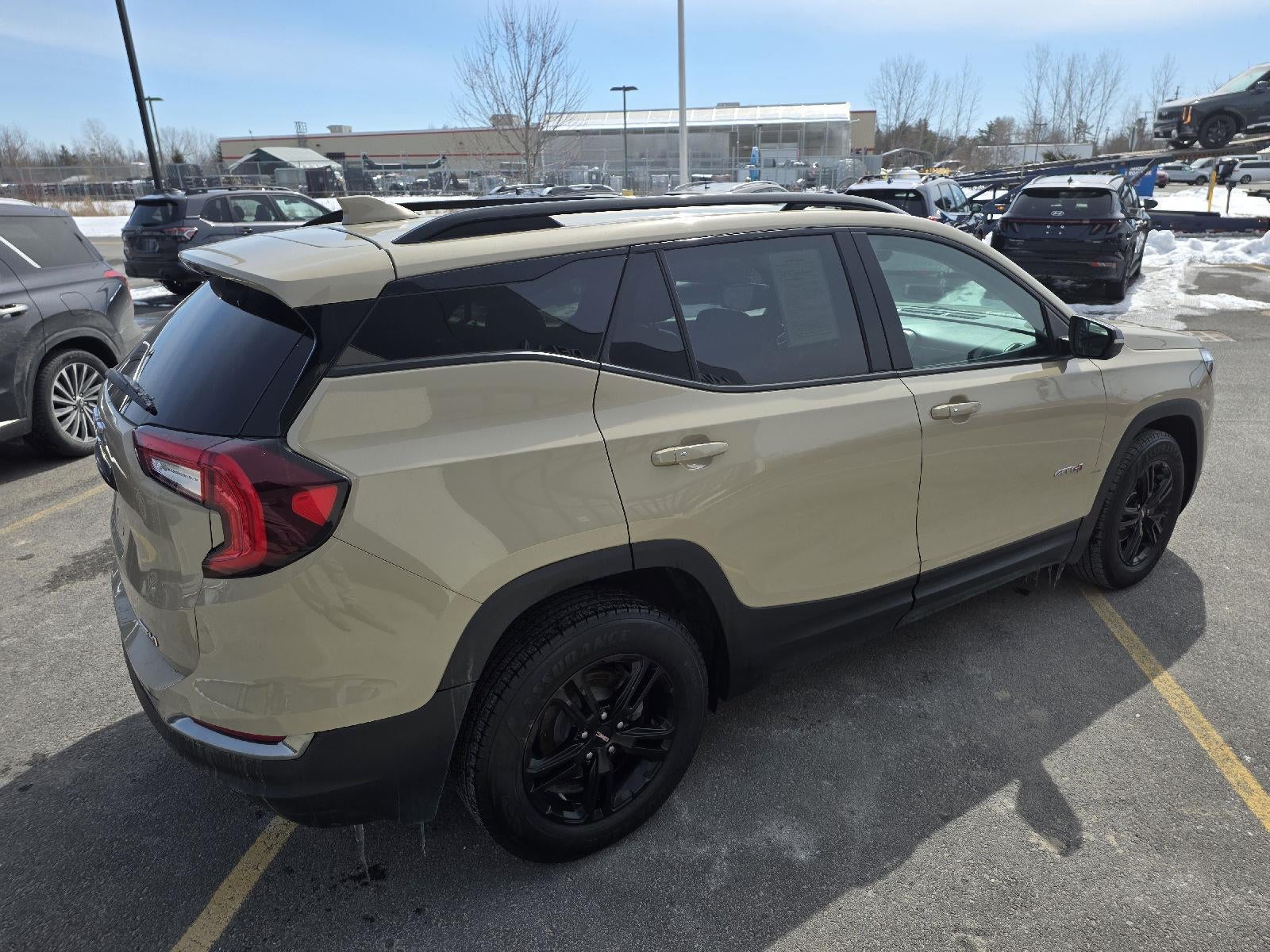 2023 GMC Terrain AT4
