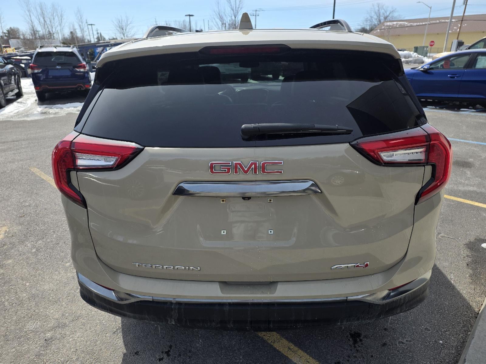 2023 GMC Terrain AT4