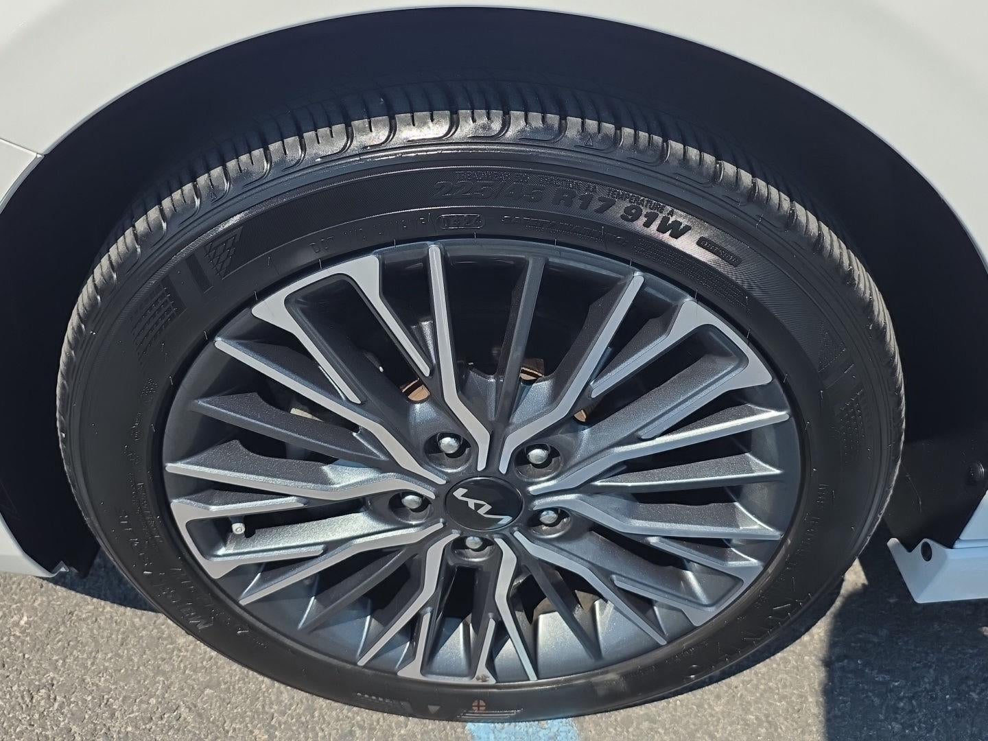 2024 Kia Forte GT-Line