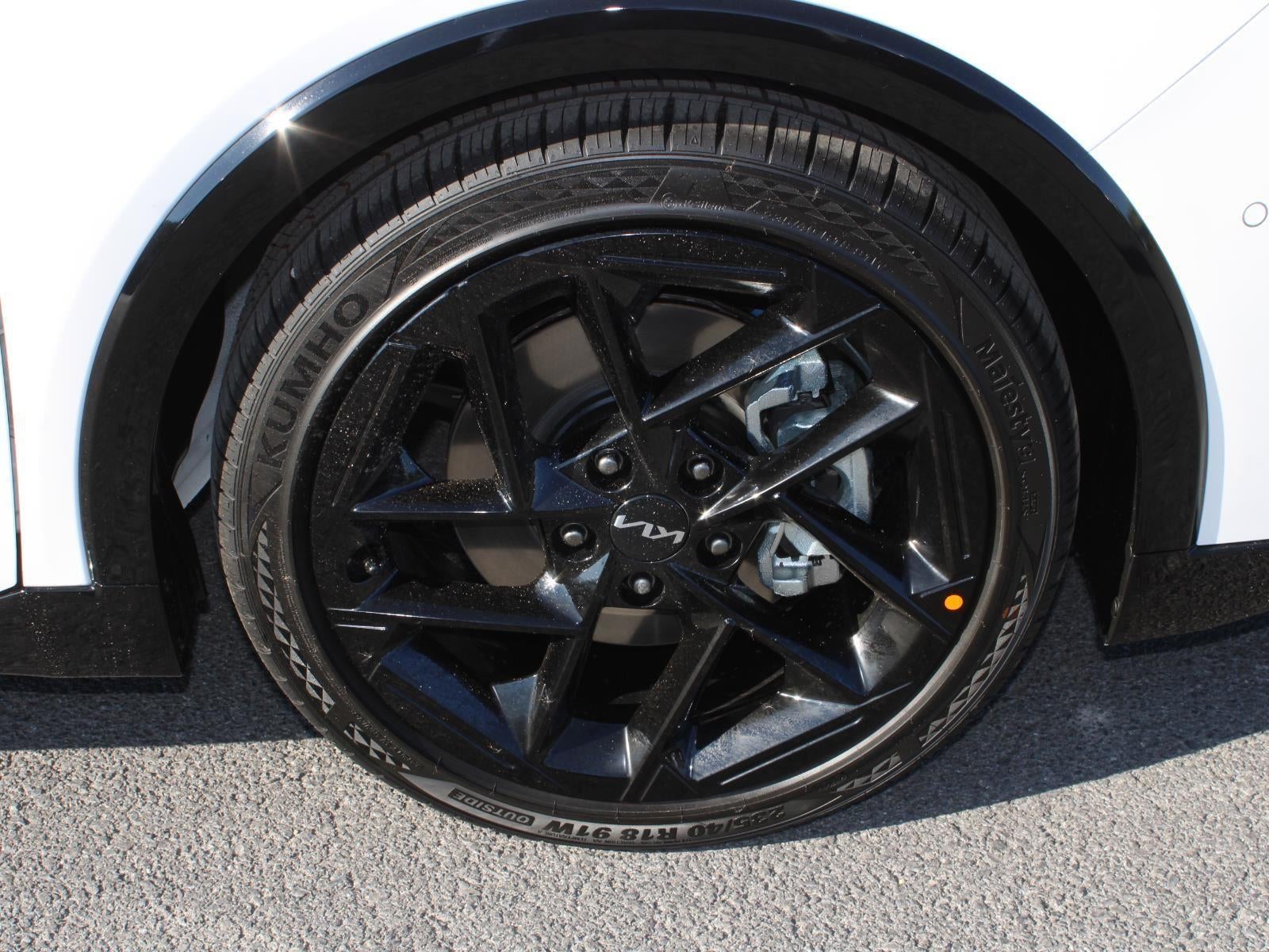 2025 Kia K4 GT-Line Turbo