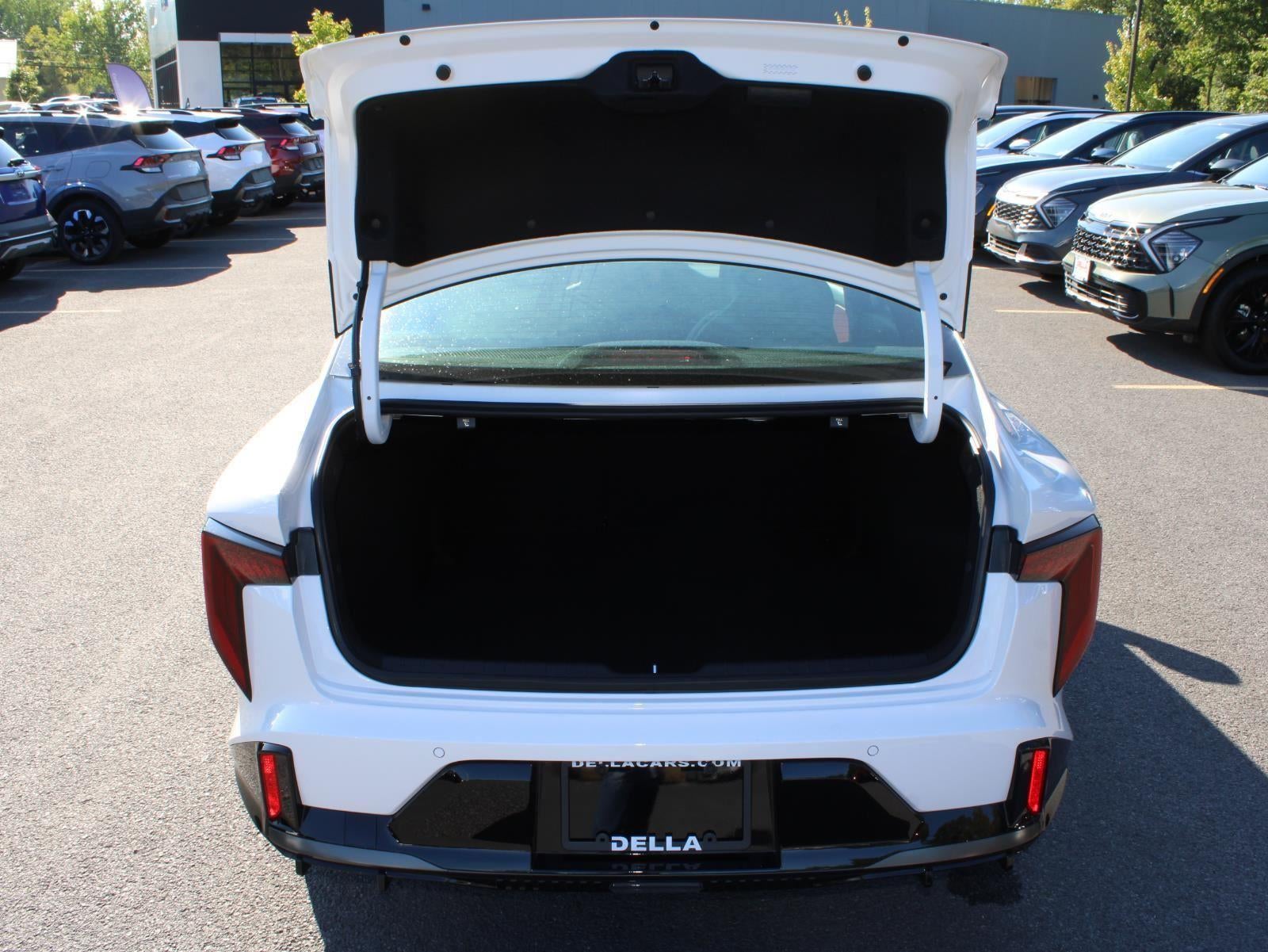 2025 Kia K4 GT-Line Turbo