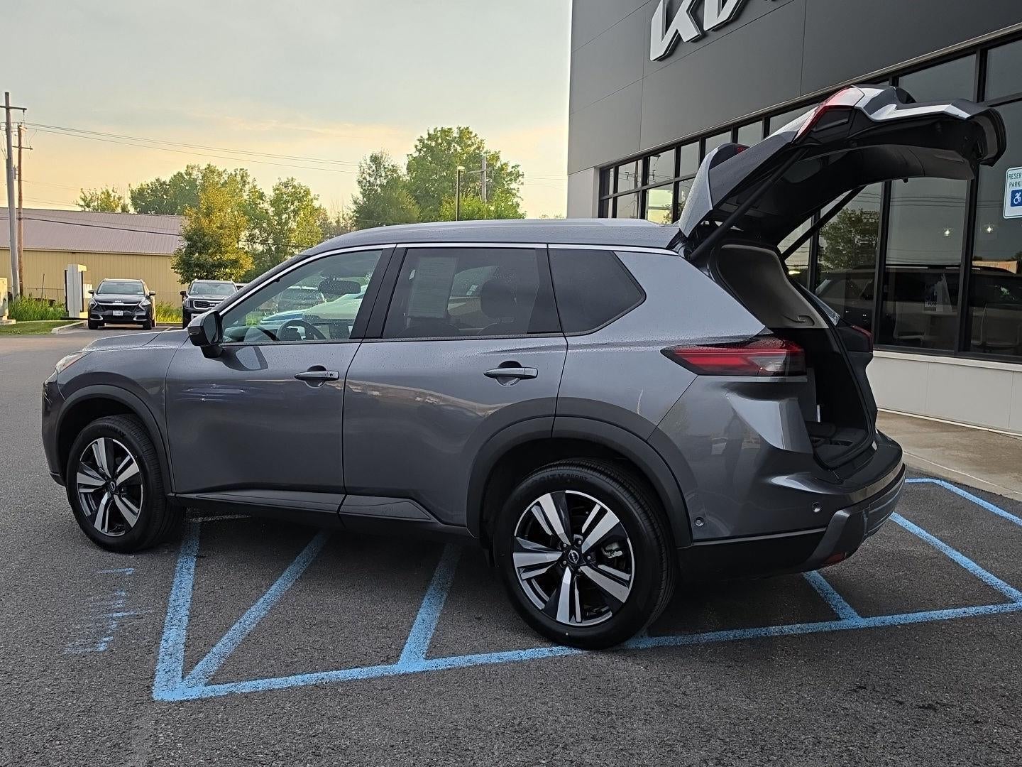 2026 Nissan Rogue SL