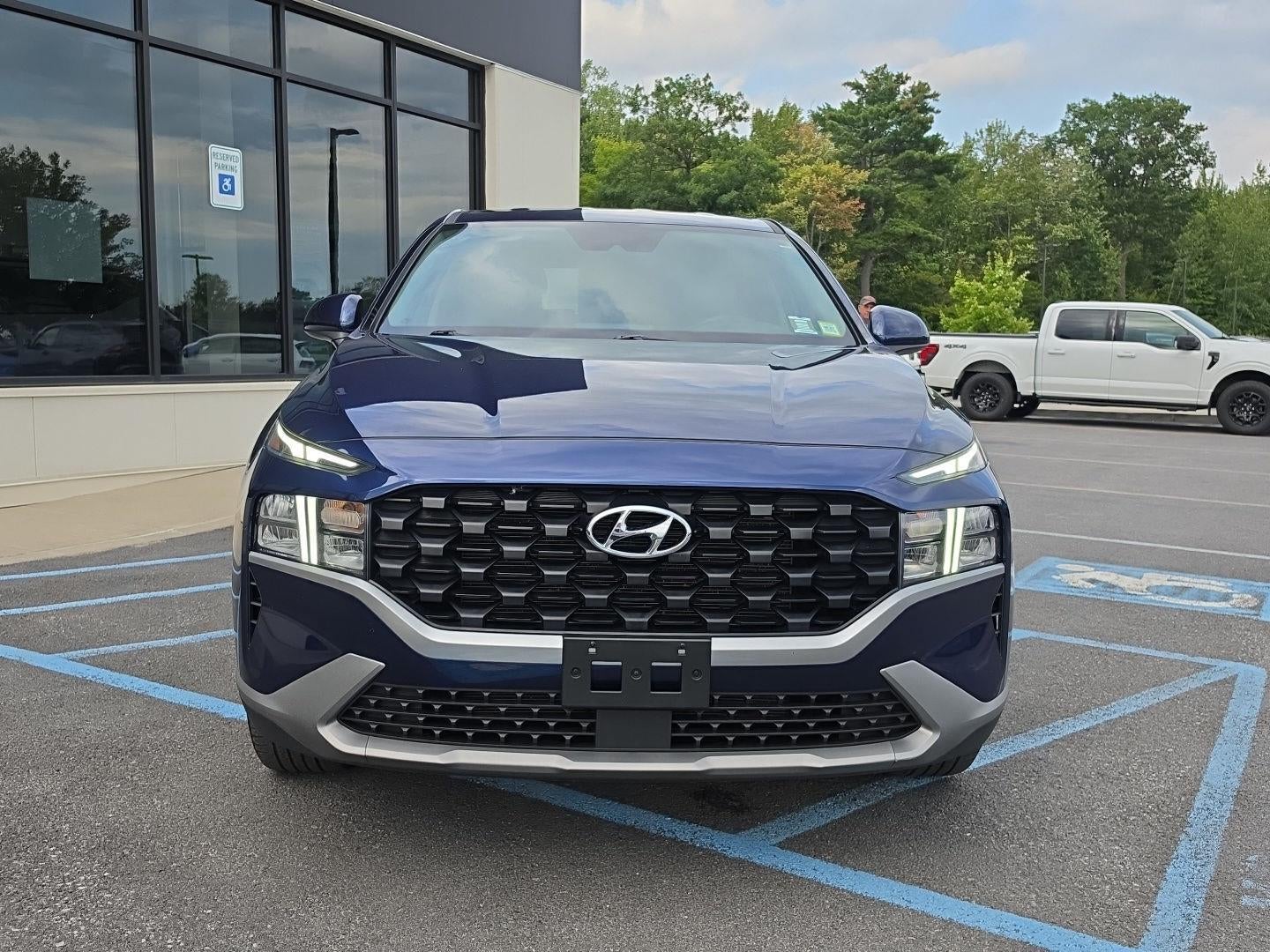 2023 Hyundai Santa Fe SE