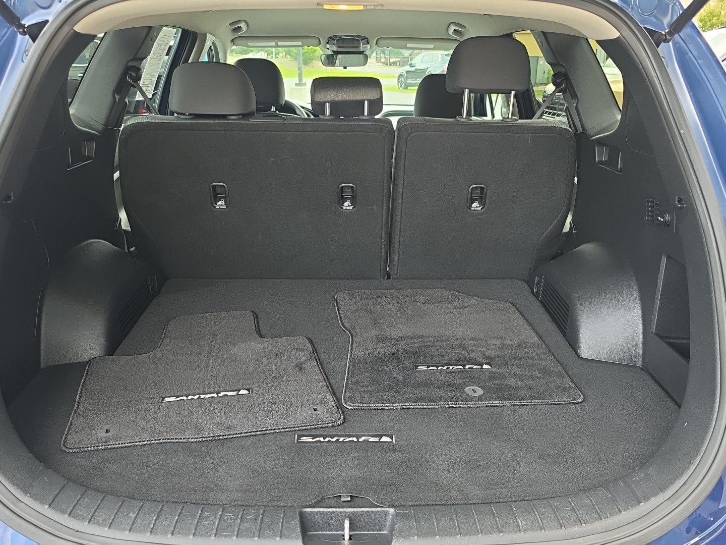 2023 Hyundai Santa Fe SE