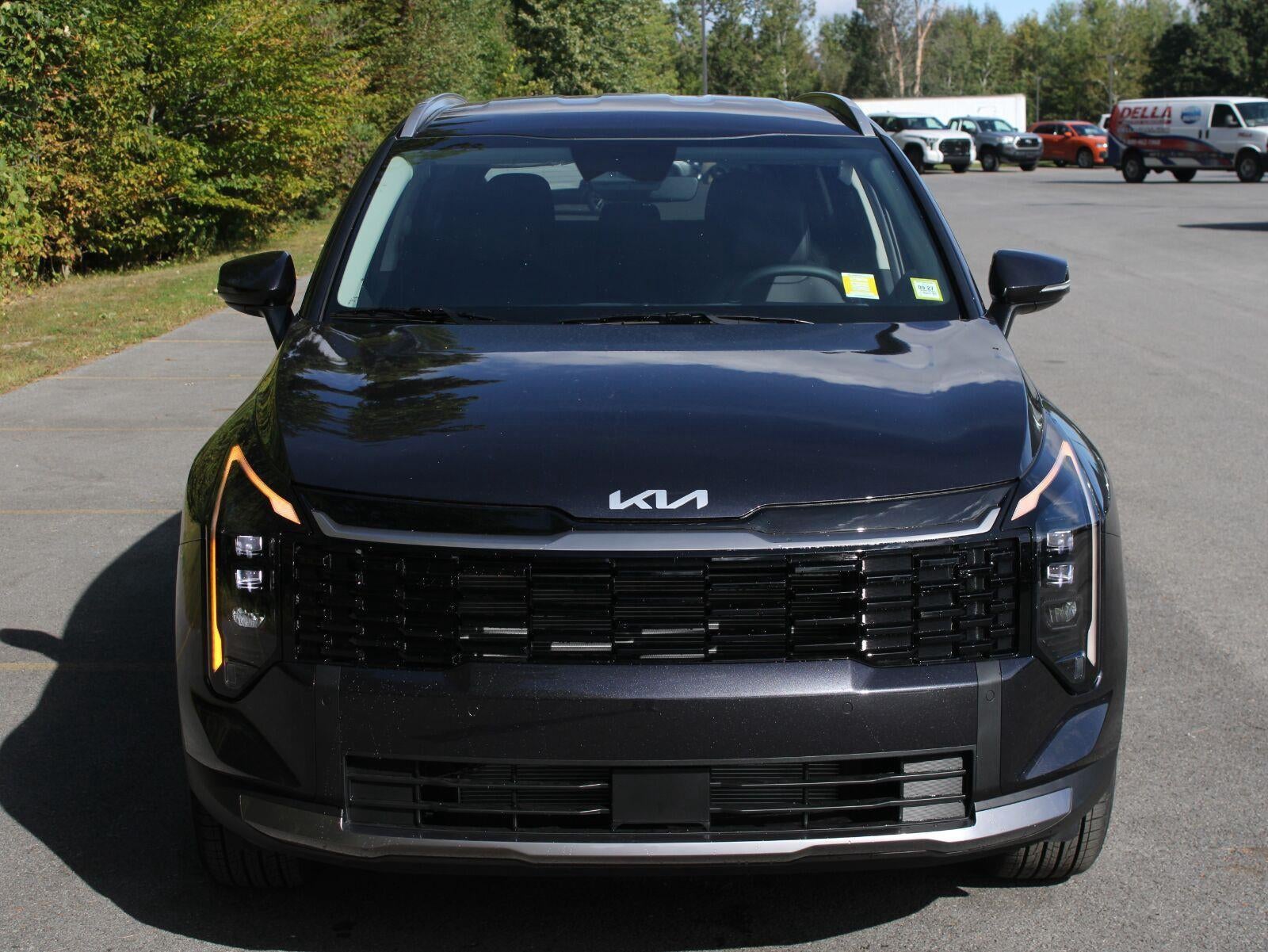 2027 Kia Sportage EX