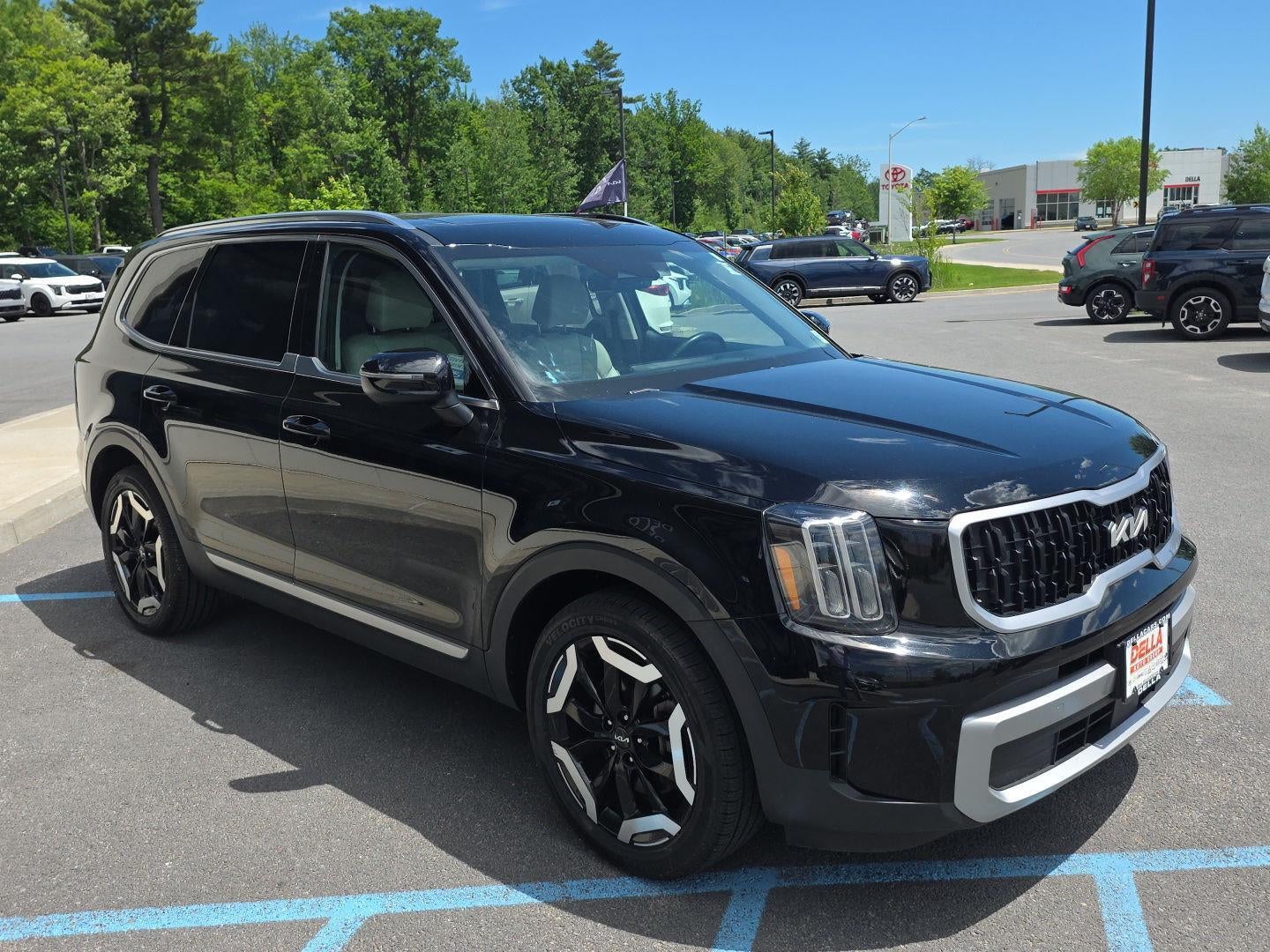 2023 Kia Telluride EX