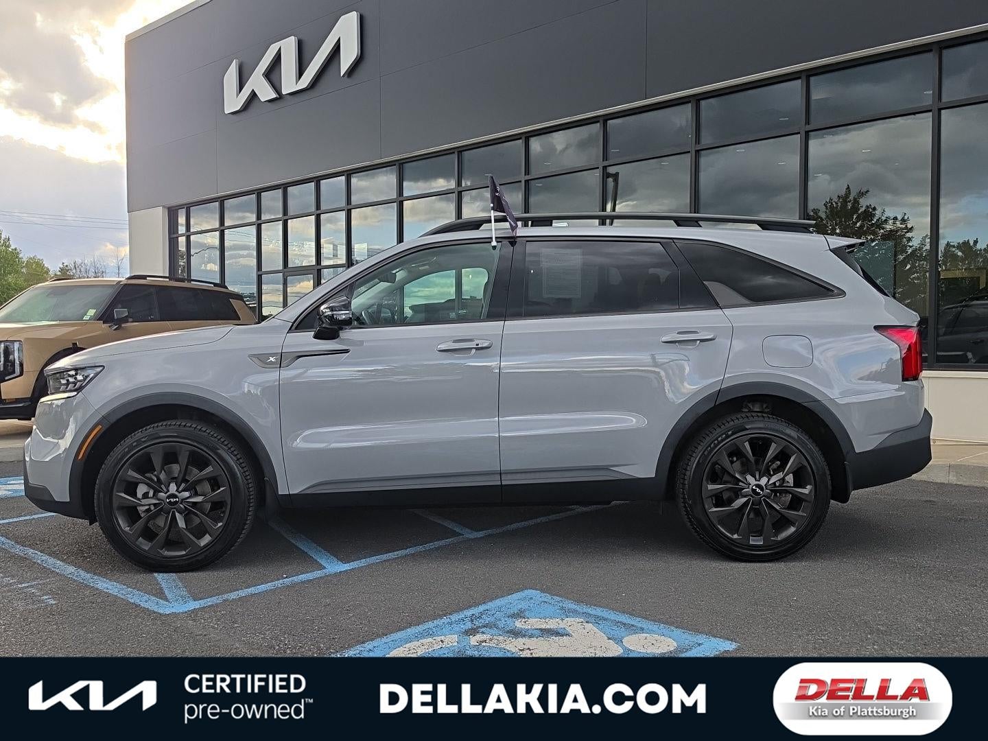 2023 Kia Sorento X-Line SX Prestige