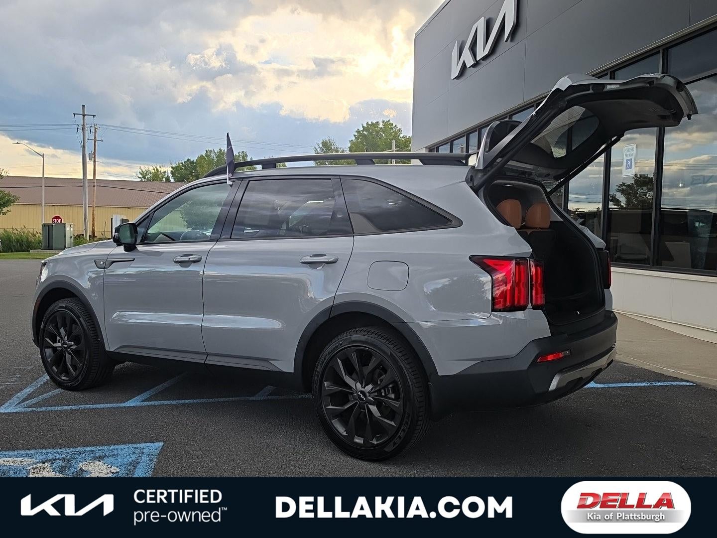 2023 Kia Sorento X-Line SX Prestige