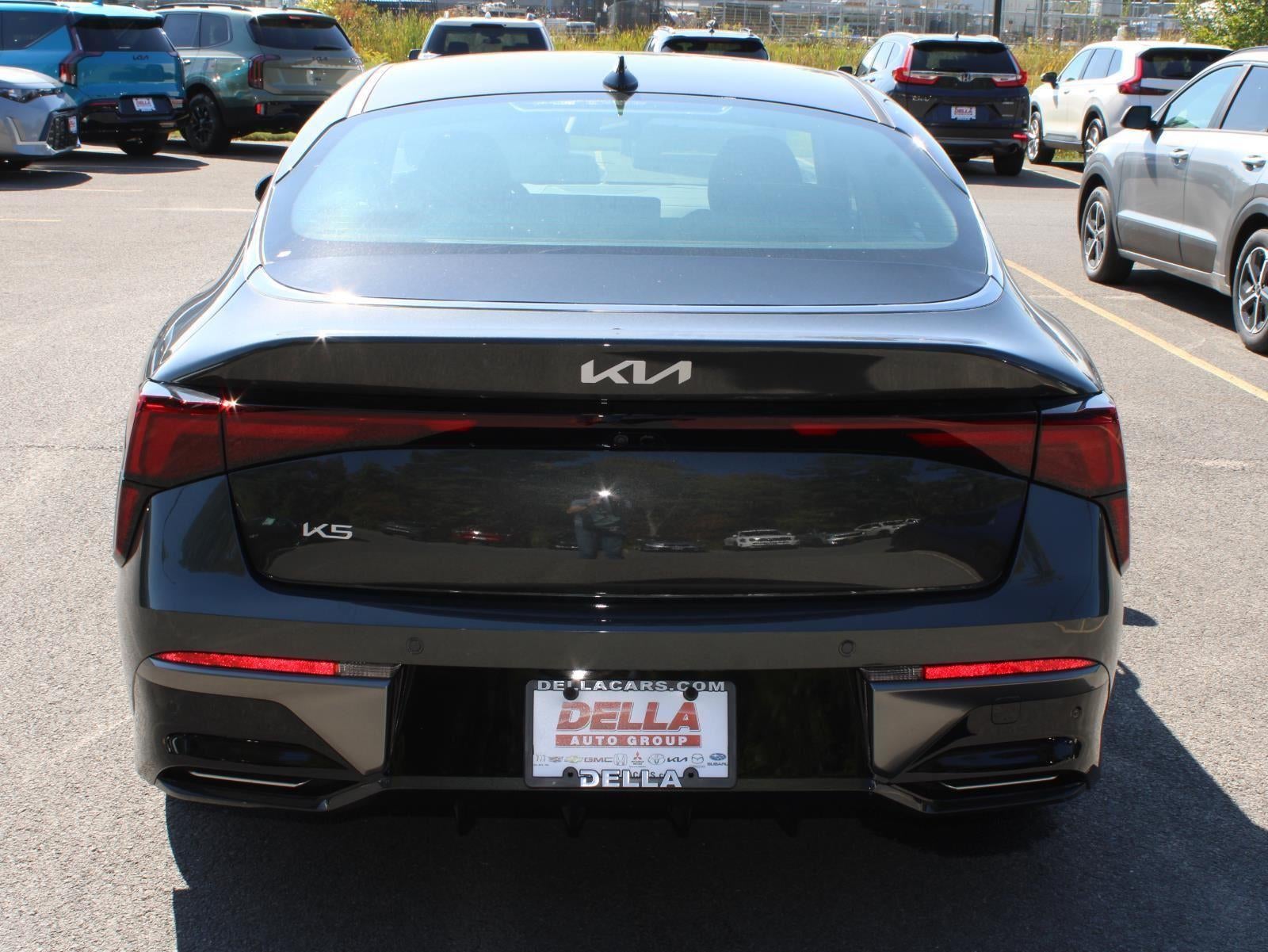 2025 Kia K5 LXS