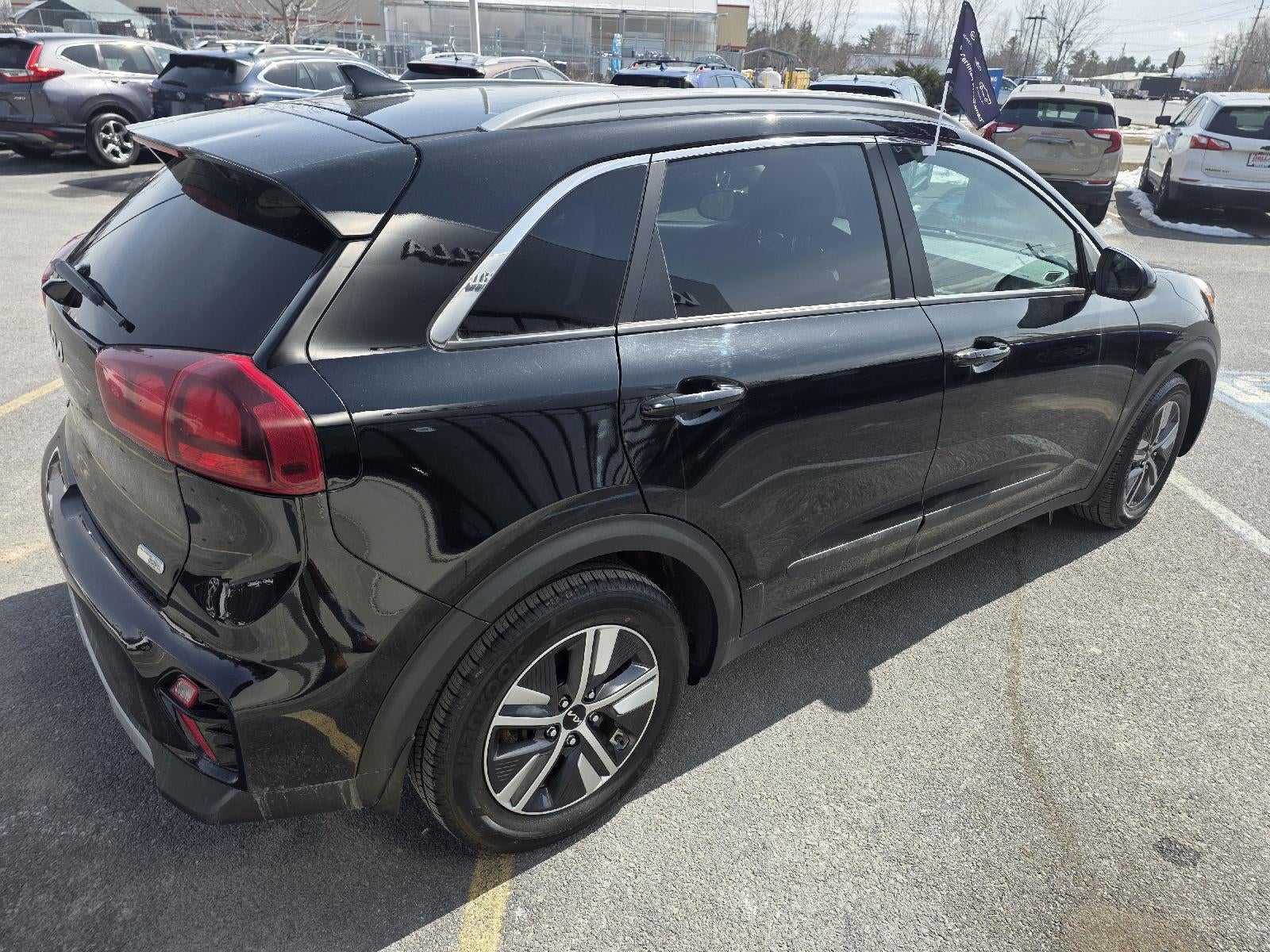 2022 Kia Niro Plug-In Hybrid LXS