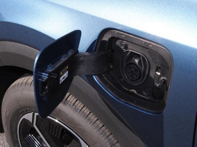 2025 Kia Niro Plug-In Hybrid EX