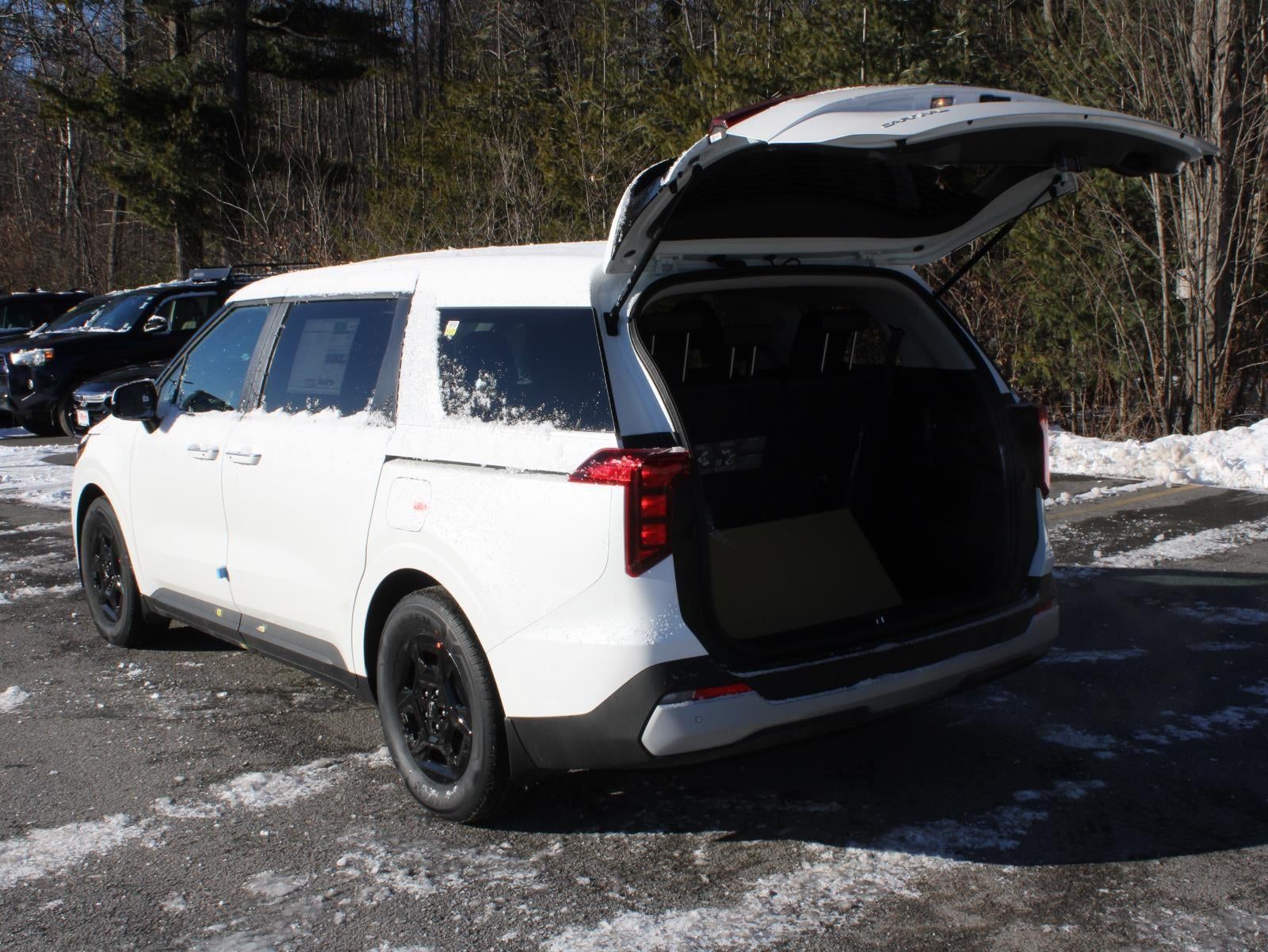 2026 Kia Carnival LXS