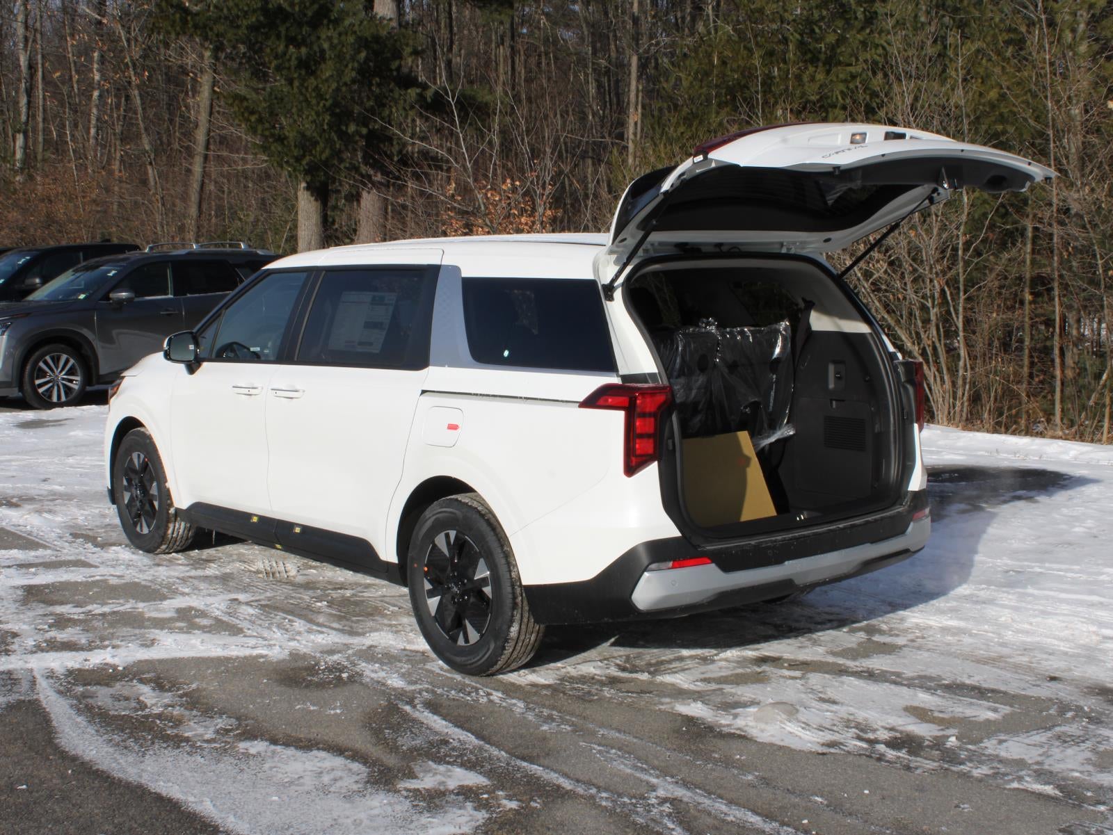 2026 Kia Carnival Hybrid LXS