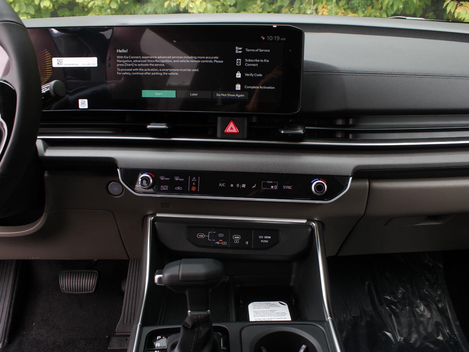 2027 Kia Carnival EX