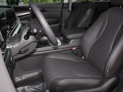2027 Kia Carnival EX