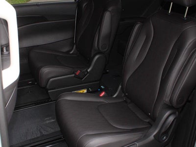 2027 Kia Carnival EX