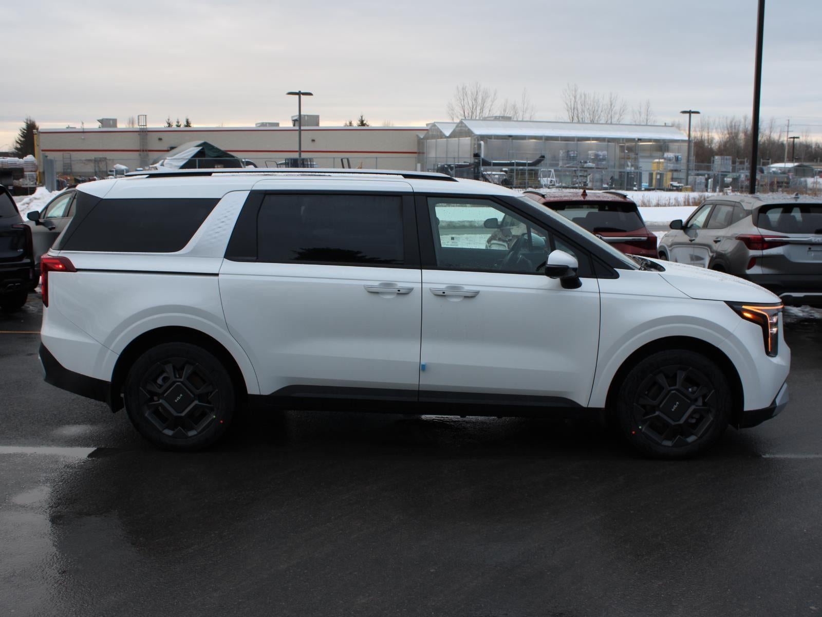 2026 Kia Carnival Hybrid EX