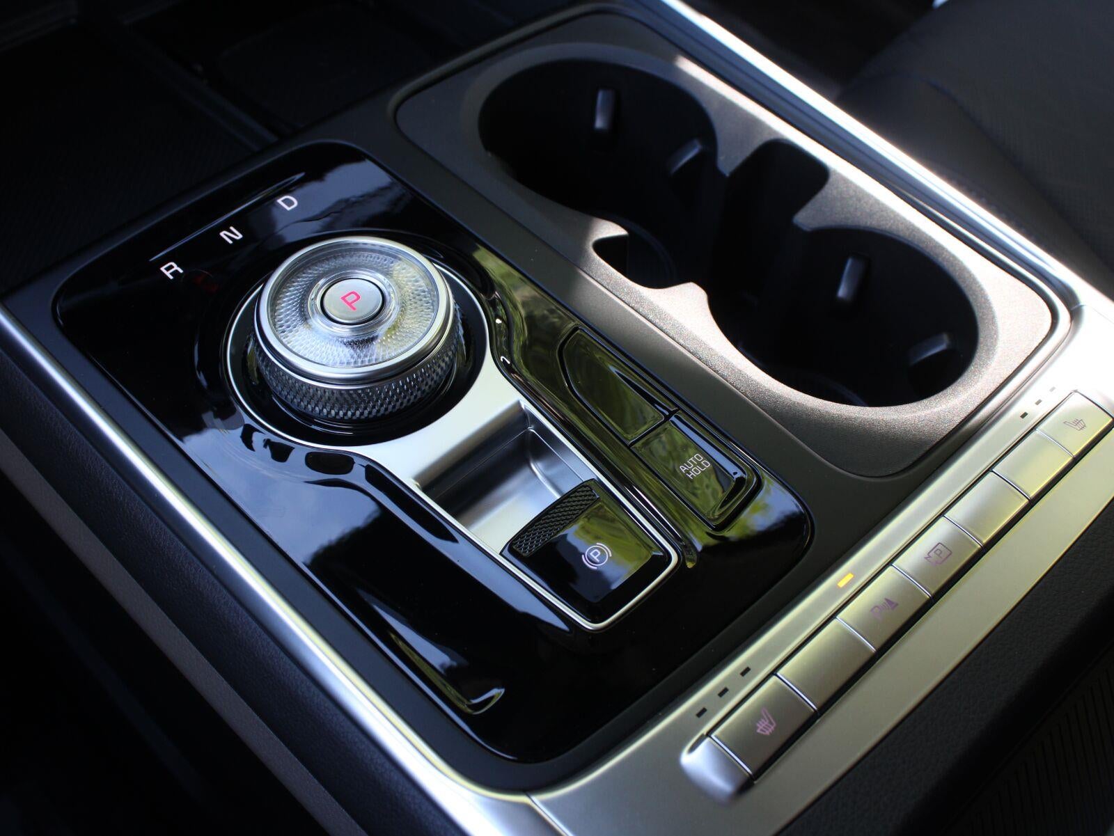 2027 Kia Carnival Hybrid EX