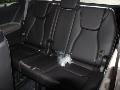 2027 Kia Carnival Hybrid EX