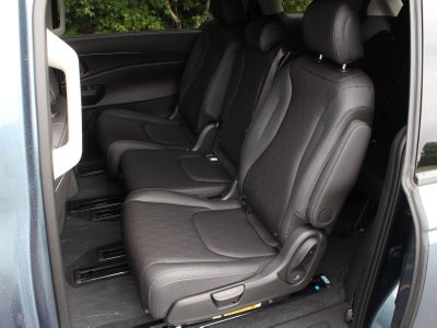 2027 Kia Carnival SX