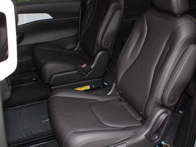 2027 Kia Carnival SX