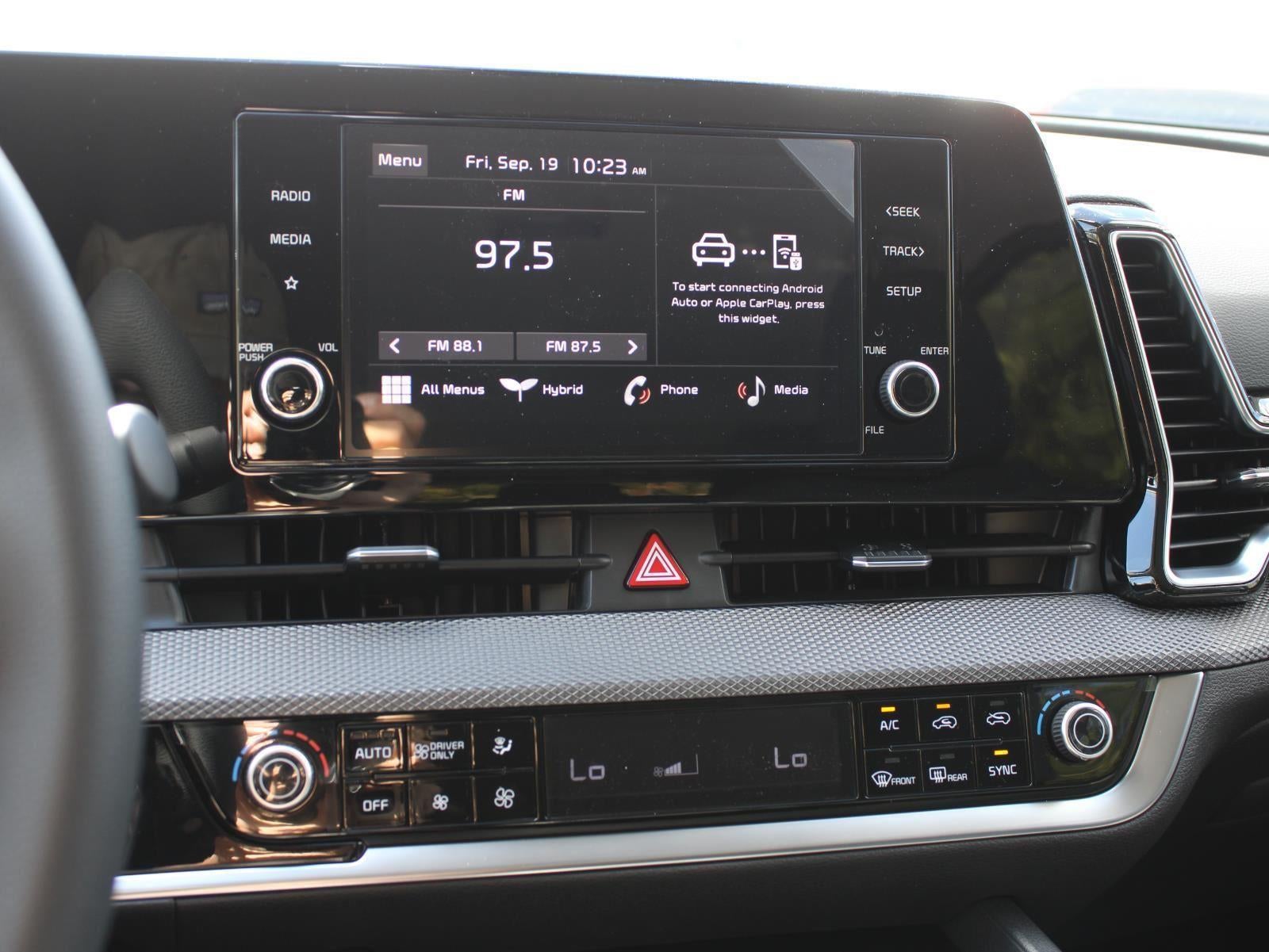 2025 Kia Sportage Hybrid LX