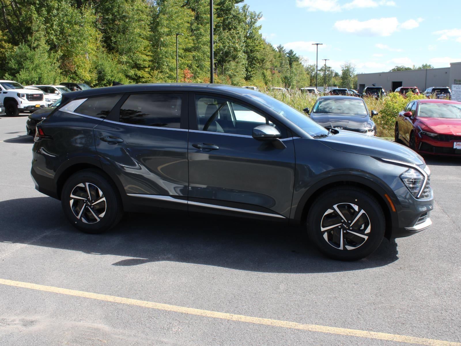 2025 Kia Sportage Hybrid LX