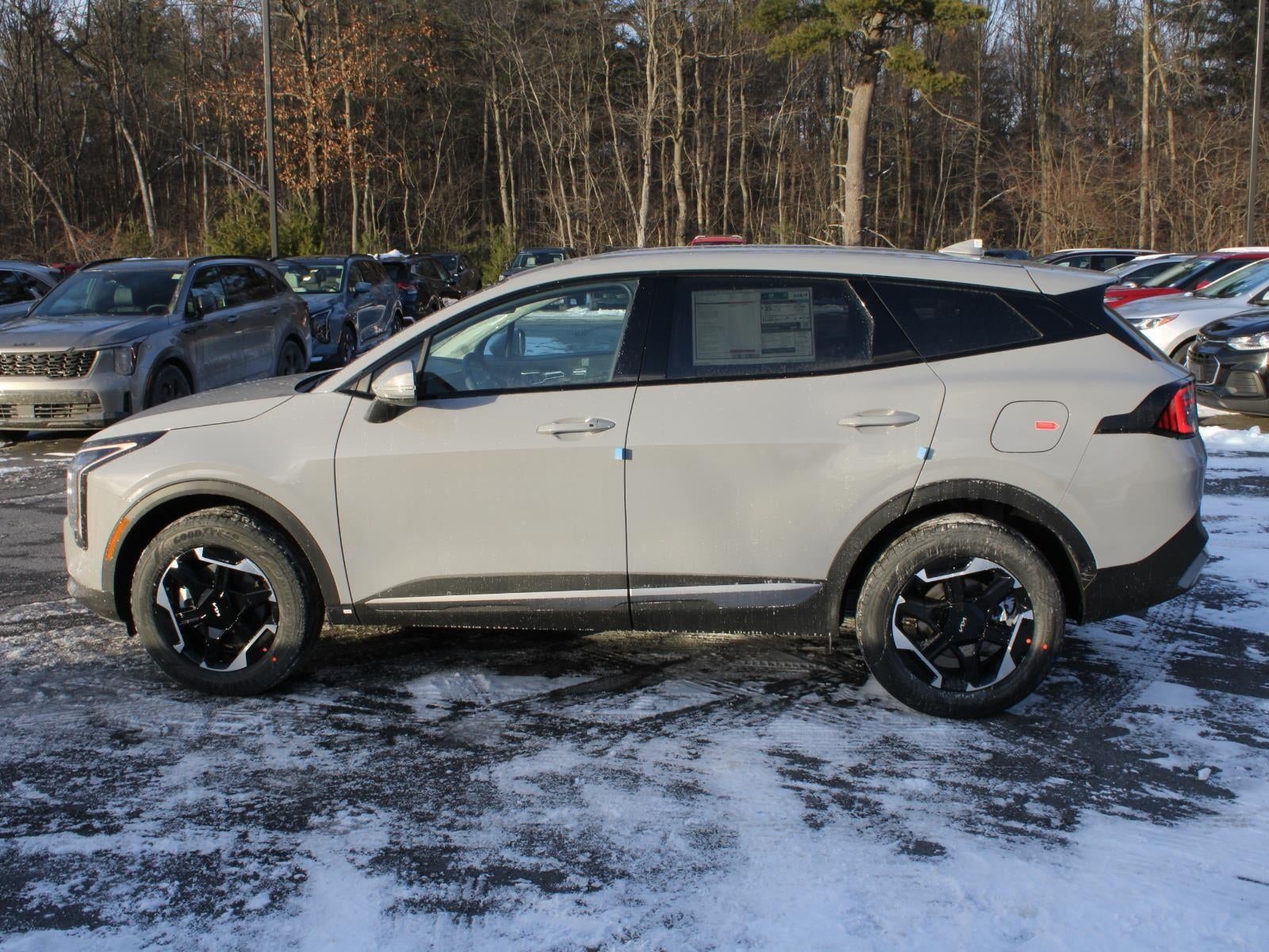 2026 Kia Sportage Hybrid S