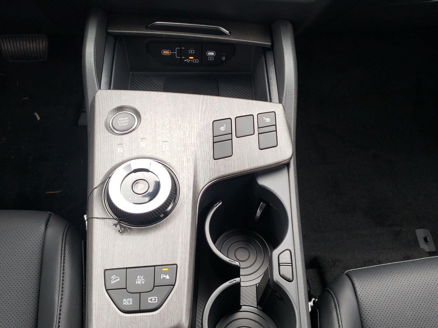 2026 Kia Sportage Plug-In Hybrid X-Line