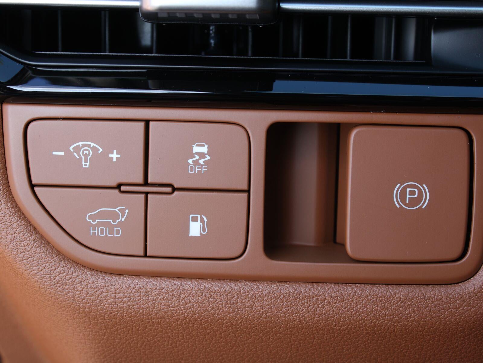 2027 Kia Sportage Plug-In Hybrid X-Line