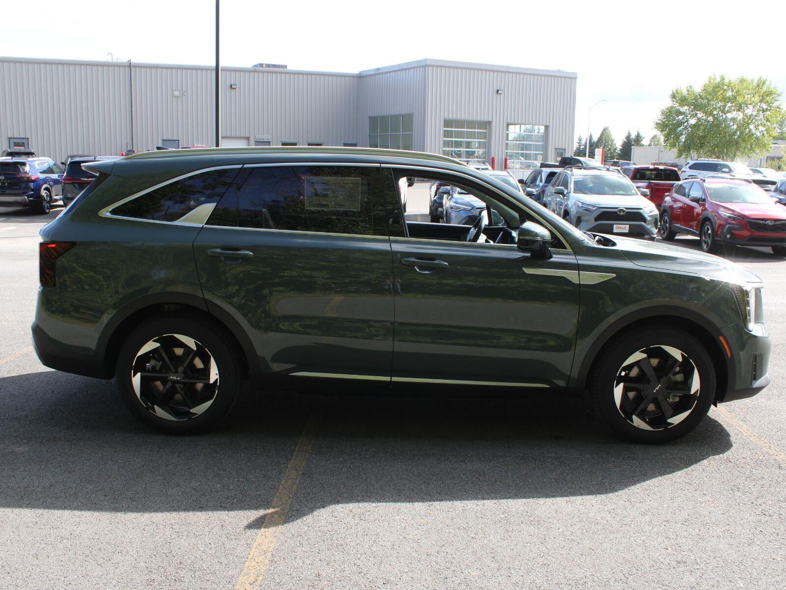 2026 Kia Sorento Hybrid EX