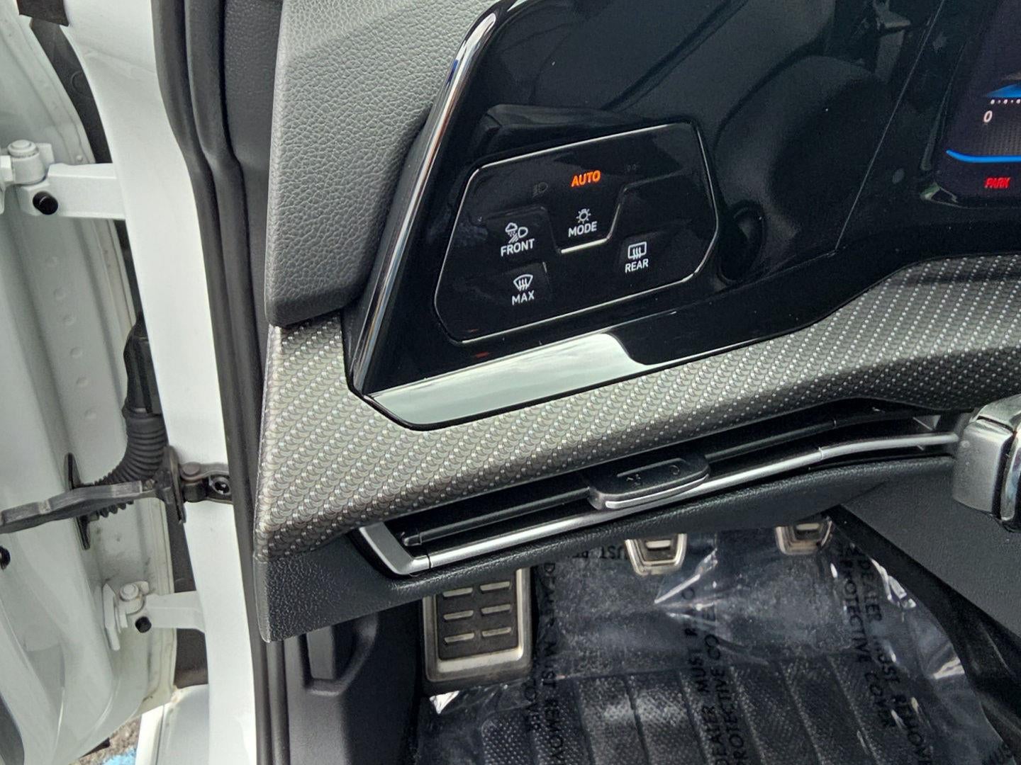 2024 Volkswagen Golf R Base