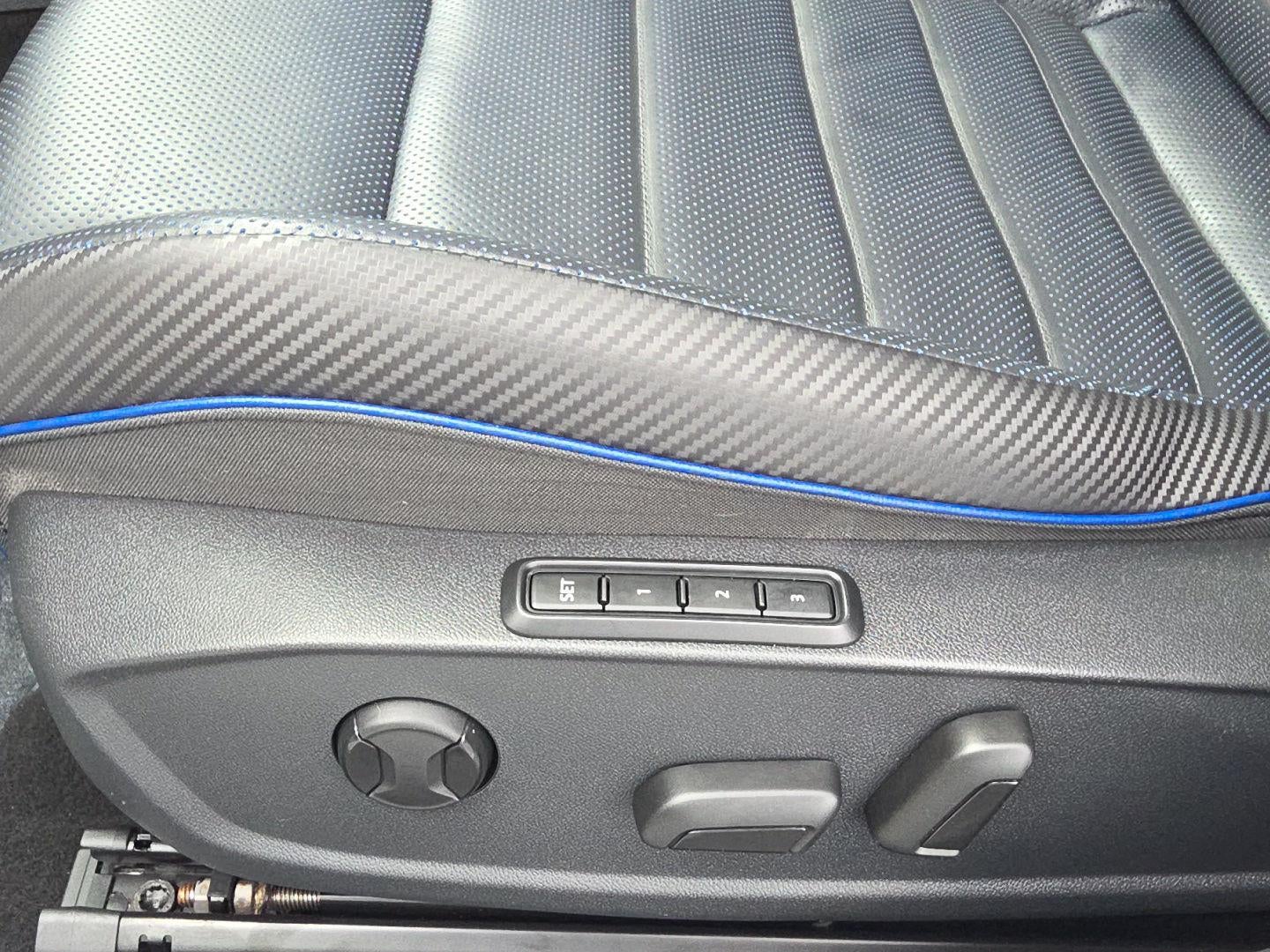 2024 Volkswagen Golf R Base
