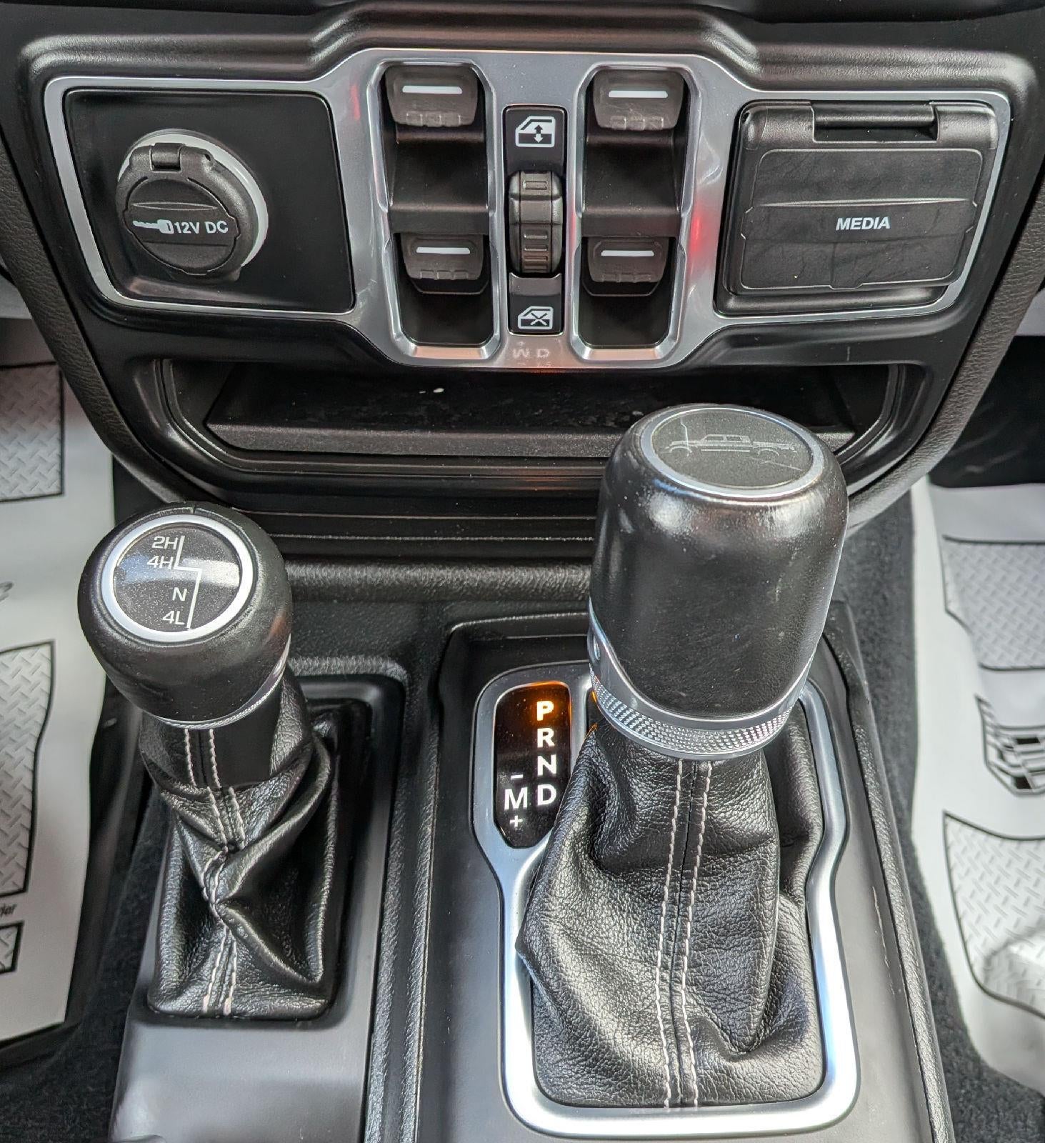 2022 Jeep Gladiator Overland