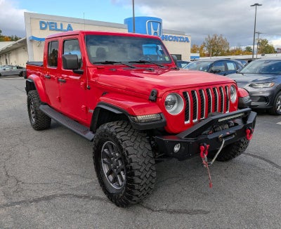 2022 Jeep Gladiator Overland